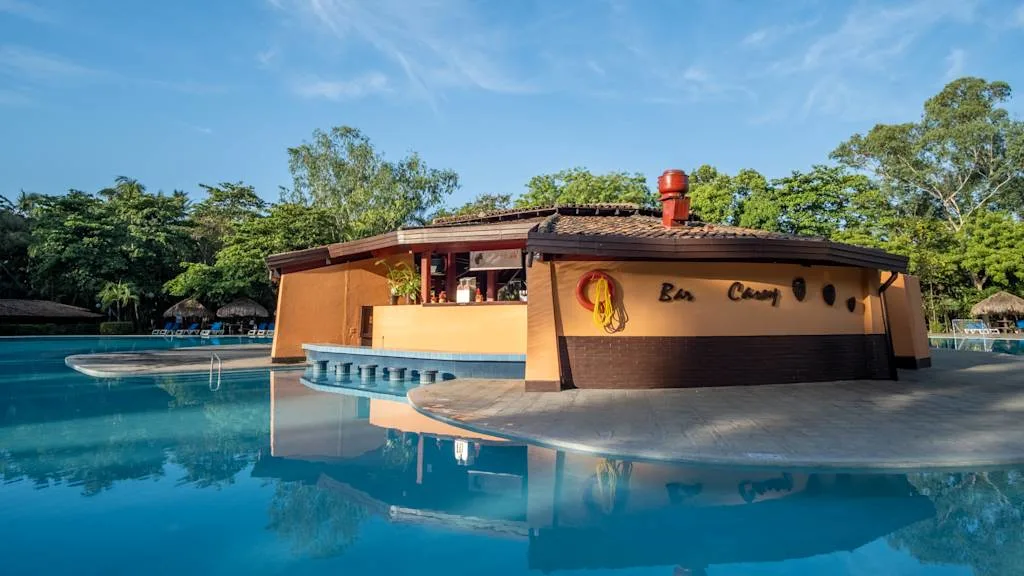 A pool bar at Barcelo Montelimar Nicaragua with Voyages Aqua Terra