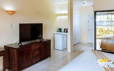 Standard king room