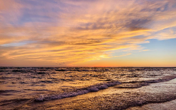 COUCHE DE SOLEIL undefined