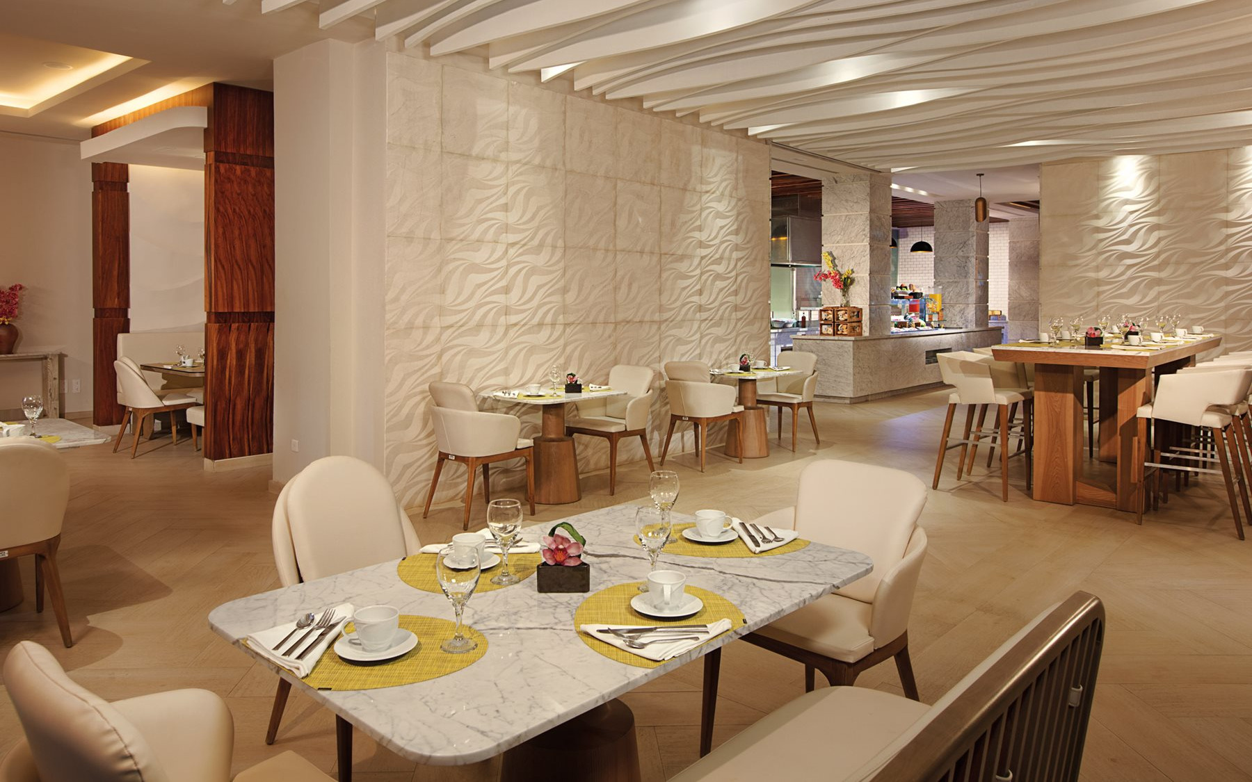 Spoon restaurant