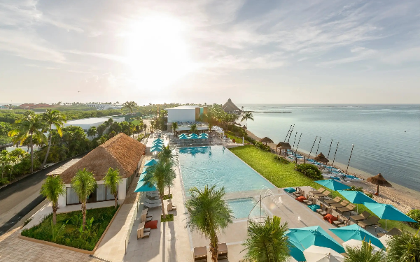 Piscine au Club Med Cancun Piscine au Club Med Cancun