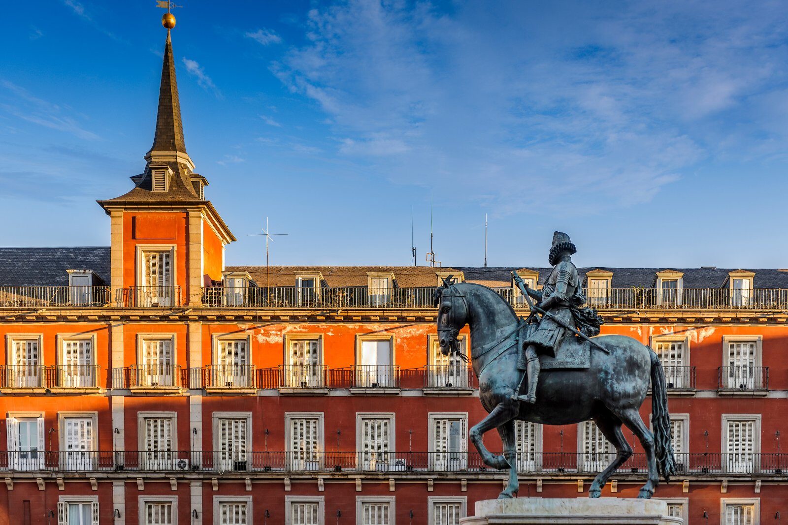 Equestrian statue and facades of Plaza Mayor, Madrid