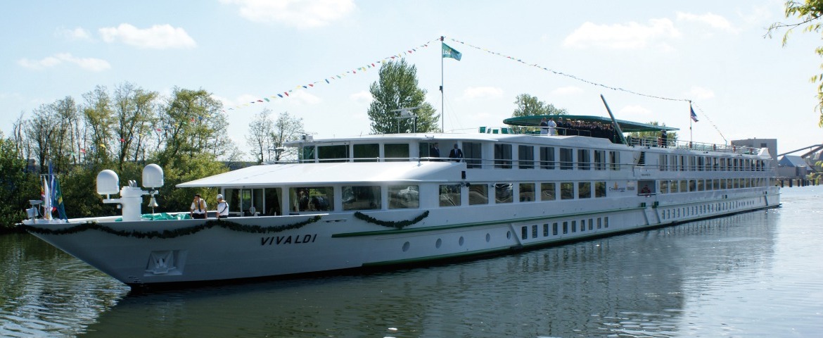 Cruise CE Croisieurope MS Vivaldi ship