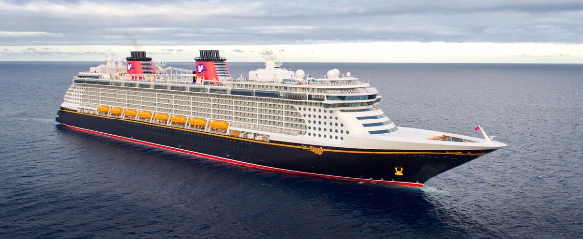 DCL Disney Cruise Line Croisière Navire Fantasy