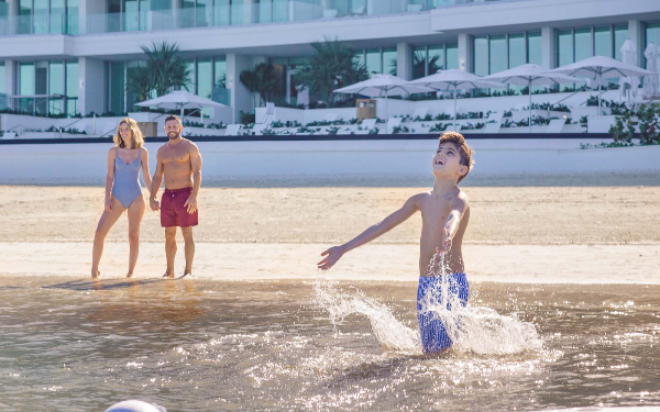 Plage au Goldwynn Resort & Residences