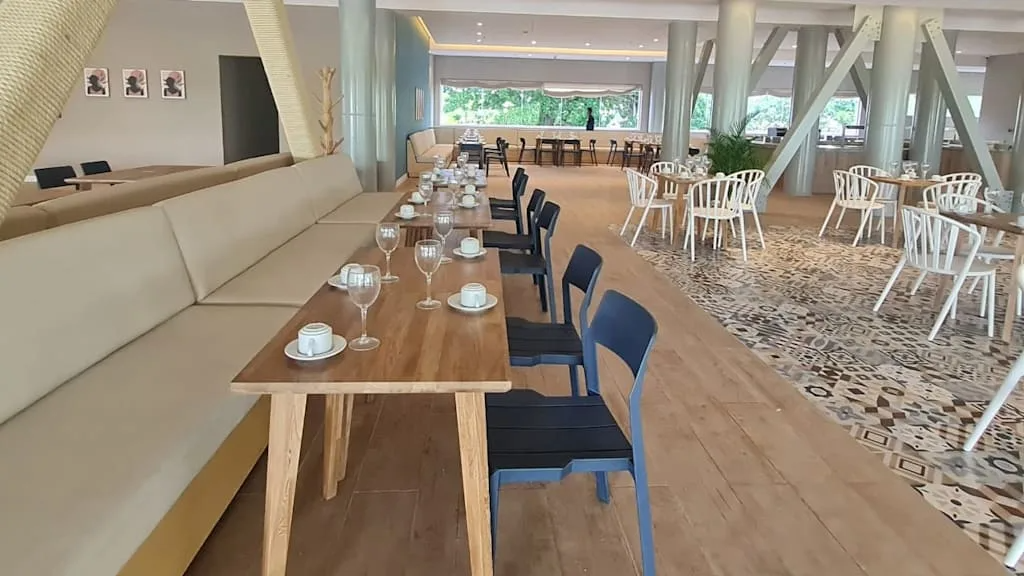 Salle a manger au Grand Sirenis San Andres Colombie avec Voyages Aqua Terra