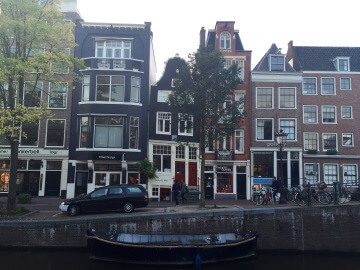 immeuble qui sest affais&eacute; au fil du temps