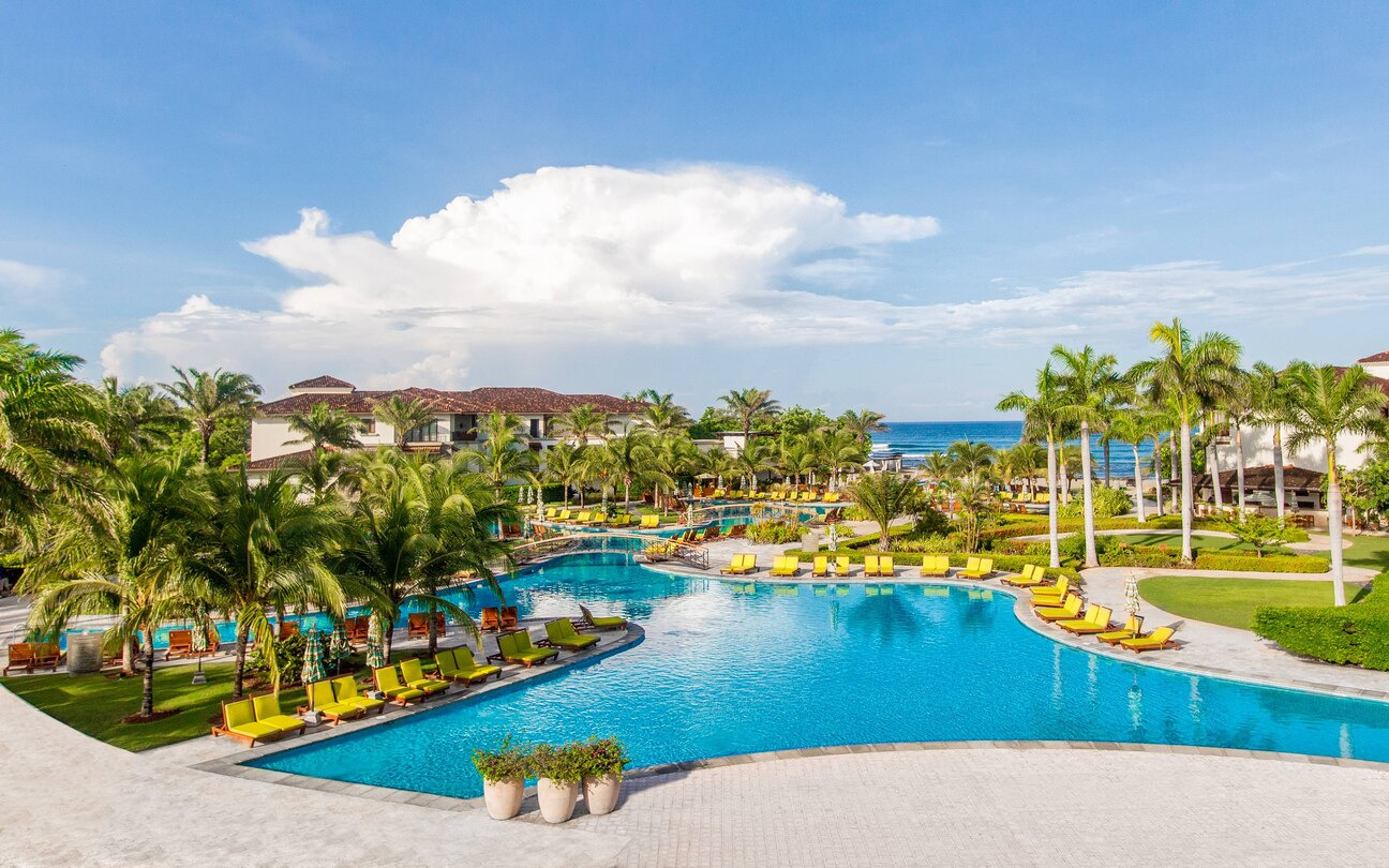 Swiming pool