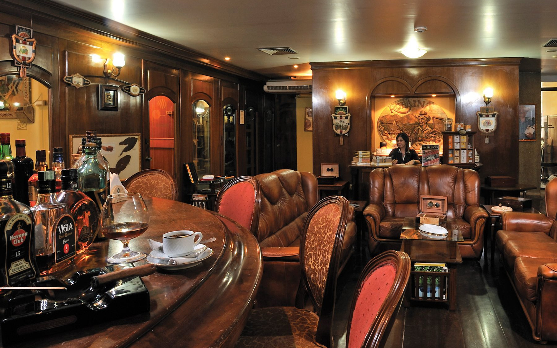 Robaina bar