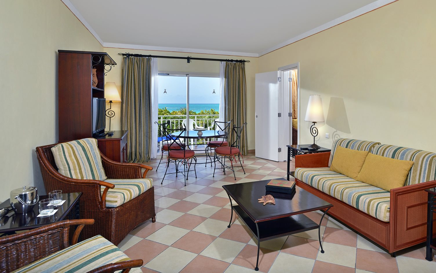 Grand suite oceanview