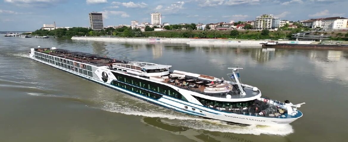 MS Thomas Hardy.