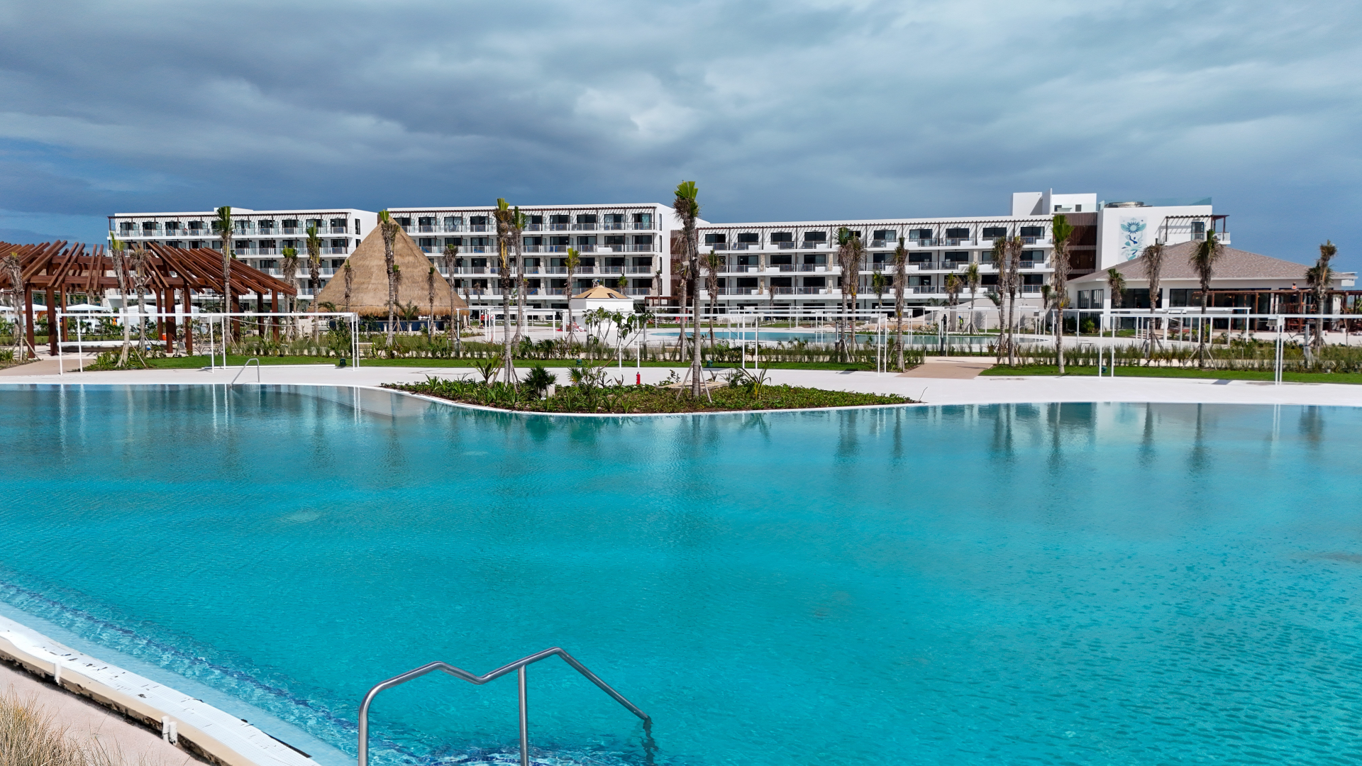Piscine creusée au Ocean Azure Costa Mujeres, Cancun avec Voyages Aquaterra Piscine creusée au Ocean Azure Costa Mujeres, Cancun avec Voyages Aquaterra