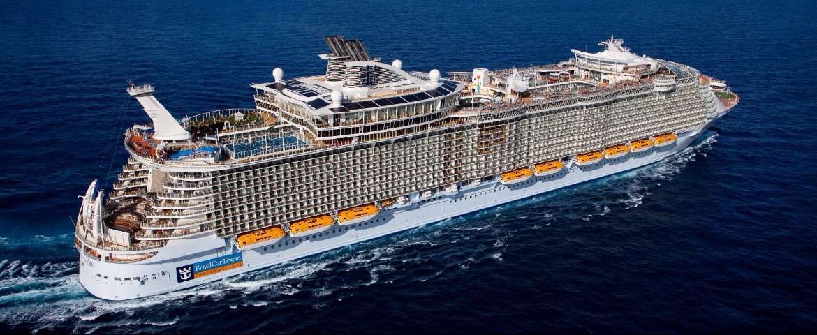 royal caribbean allure of the seas cruise ship 