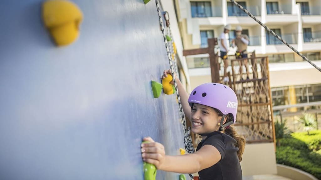 Climbing at Sensira Resort & Spa Riviera Maya, Mexique with Aquaterra Travels