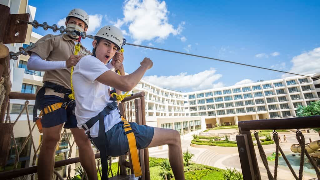 Zipline at Sensira Resort & Spa Riviera Maya, Mexique with Aquaterra Travels