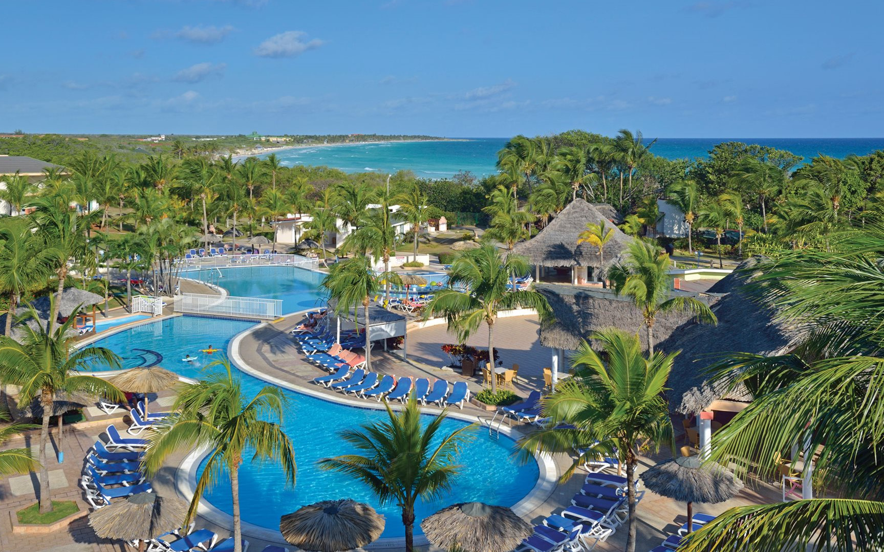 Piscine et plage