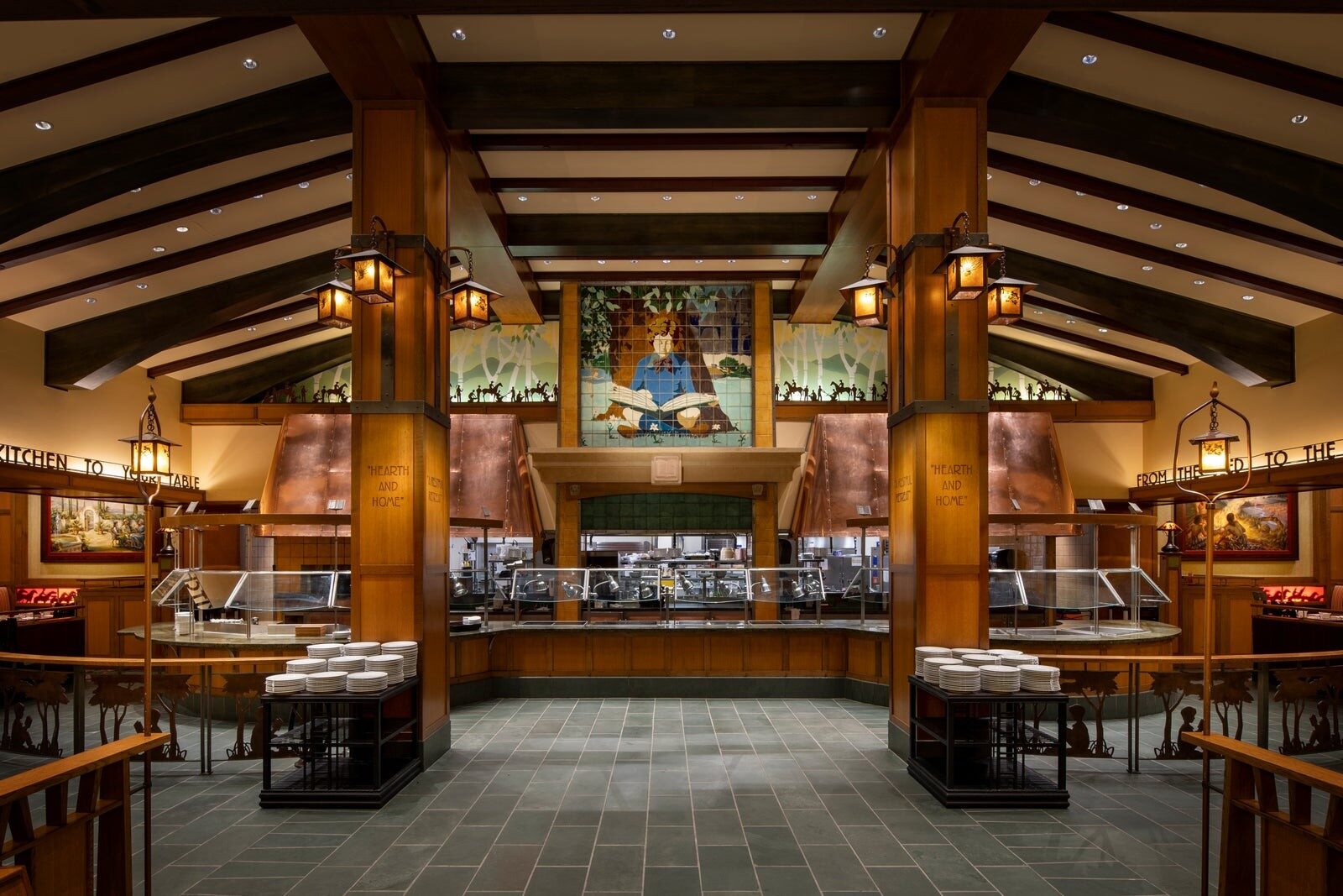 Le Storytellers Cafe du Disney's Grand Californian Hotel & Spa, au Disneyland Resort Le Storytellers Cafe du Disney's Grand Californian Hotel & Spa, au Disneyland Resort