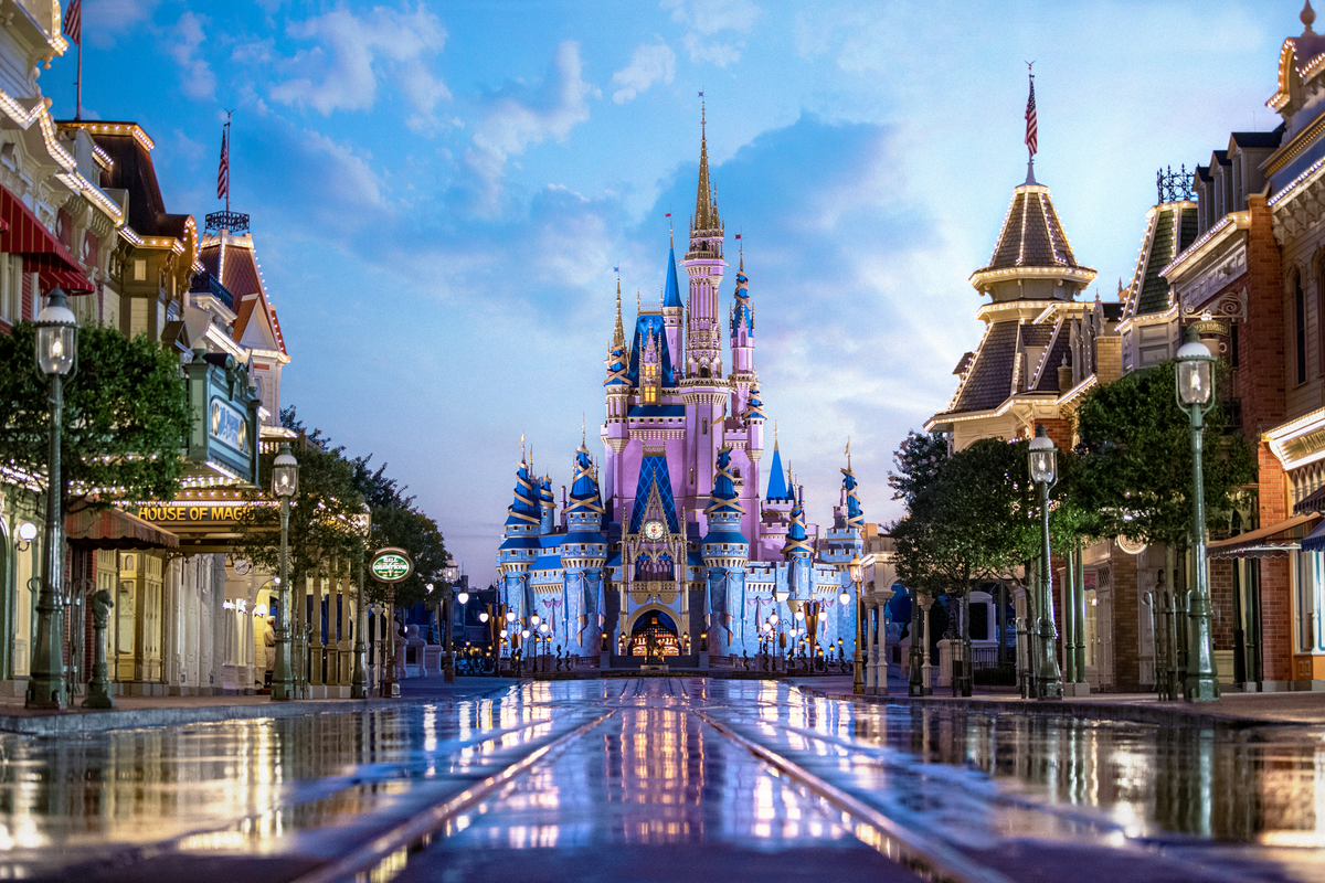 Magic Kingdom Castle at Walt Disney World Resort in Florida Magic Kingdom Castle at Walt Disney World Resort in Florida